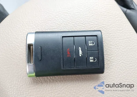 2011 Chevrolet Corvette Grand Sport z USA, uszkodzony, nr VIN 1G1YW2DW9B5105873